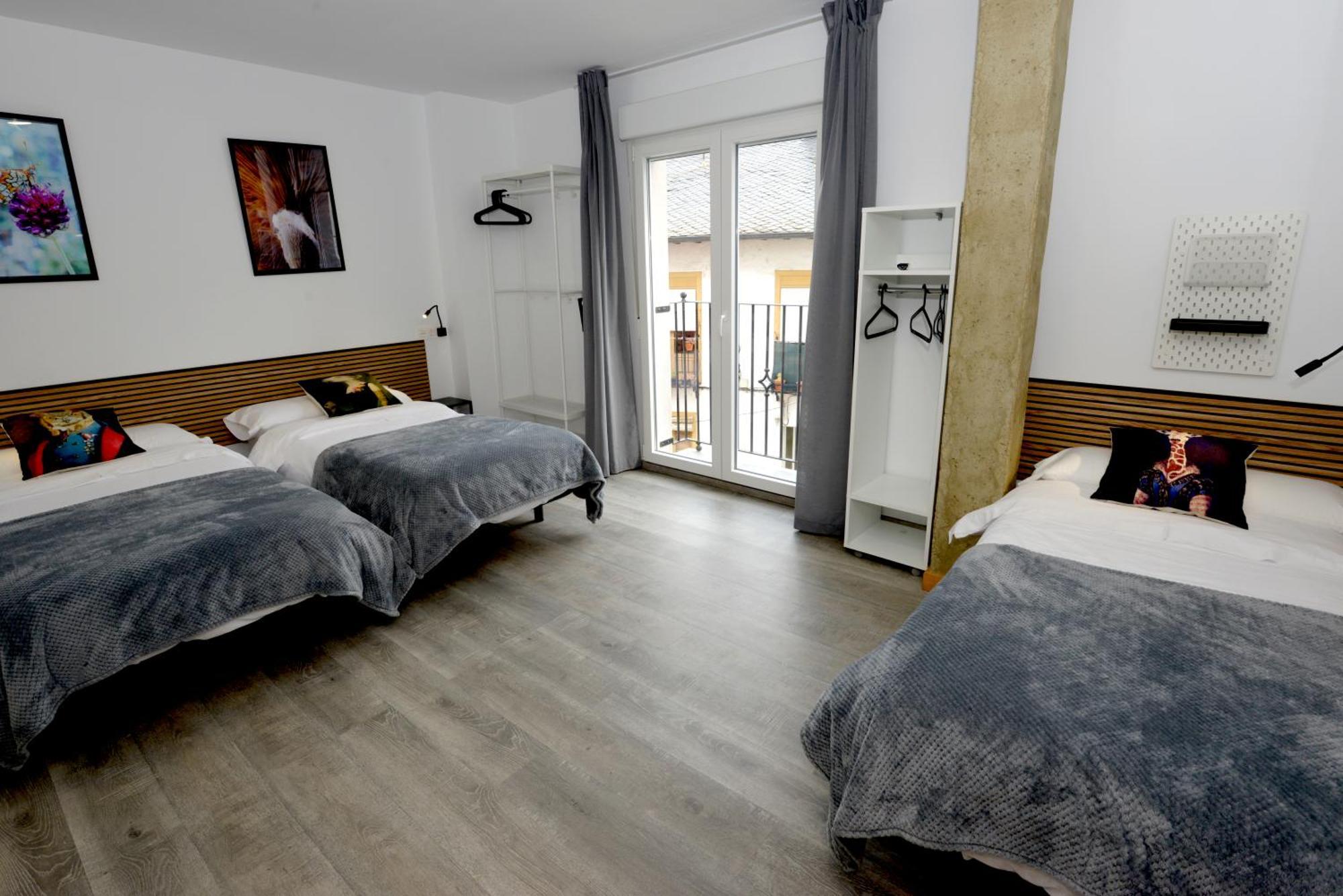 Hostel El Campano Вільяфранка-дель-Б'єрсо Екстер'єр фото