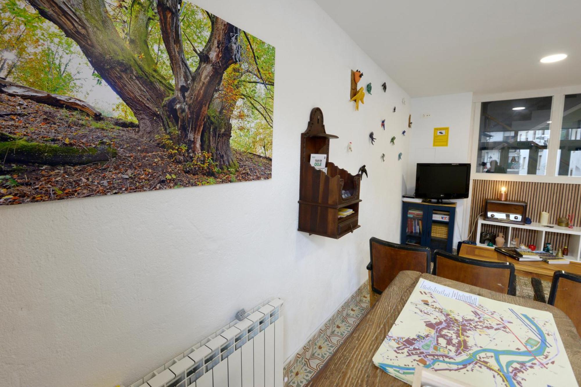 Hostel El Campano Вільяфранка-дель-Б'єрсо Екстер'єр фото
